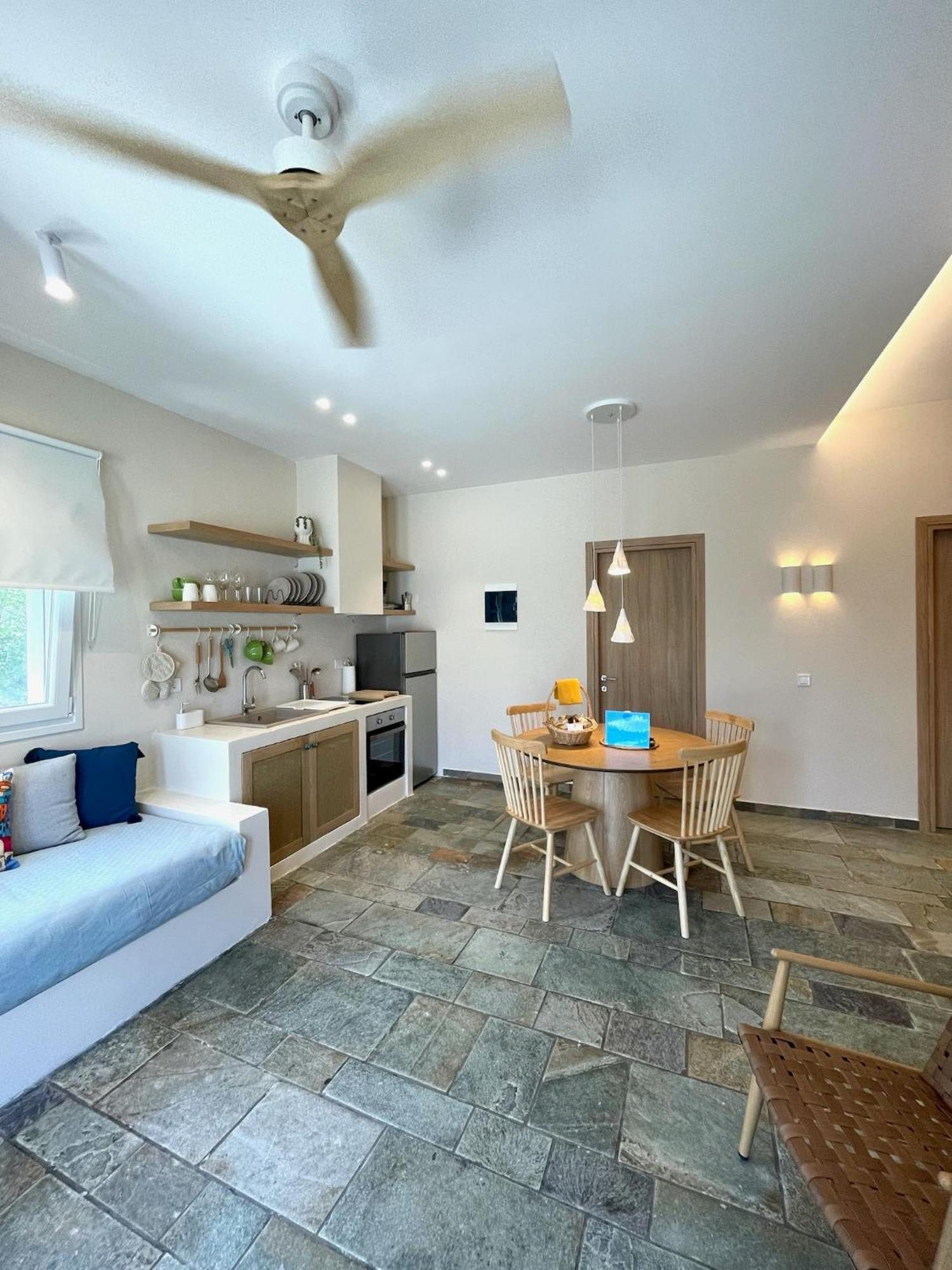 Staybridge Apartments, Mesongí المظهر الخارجي الصورة
