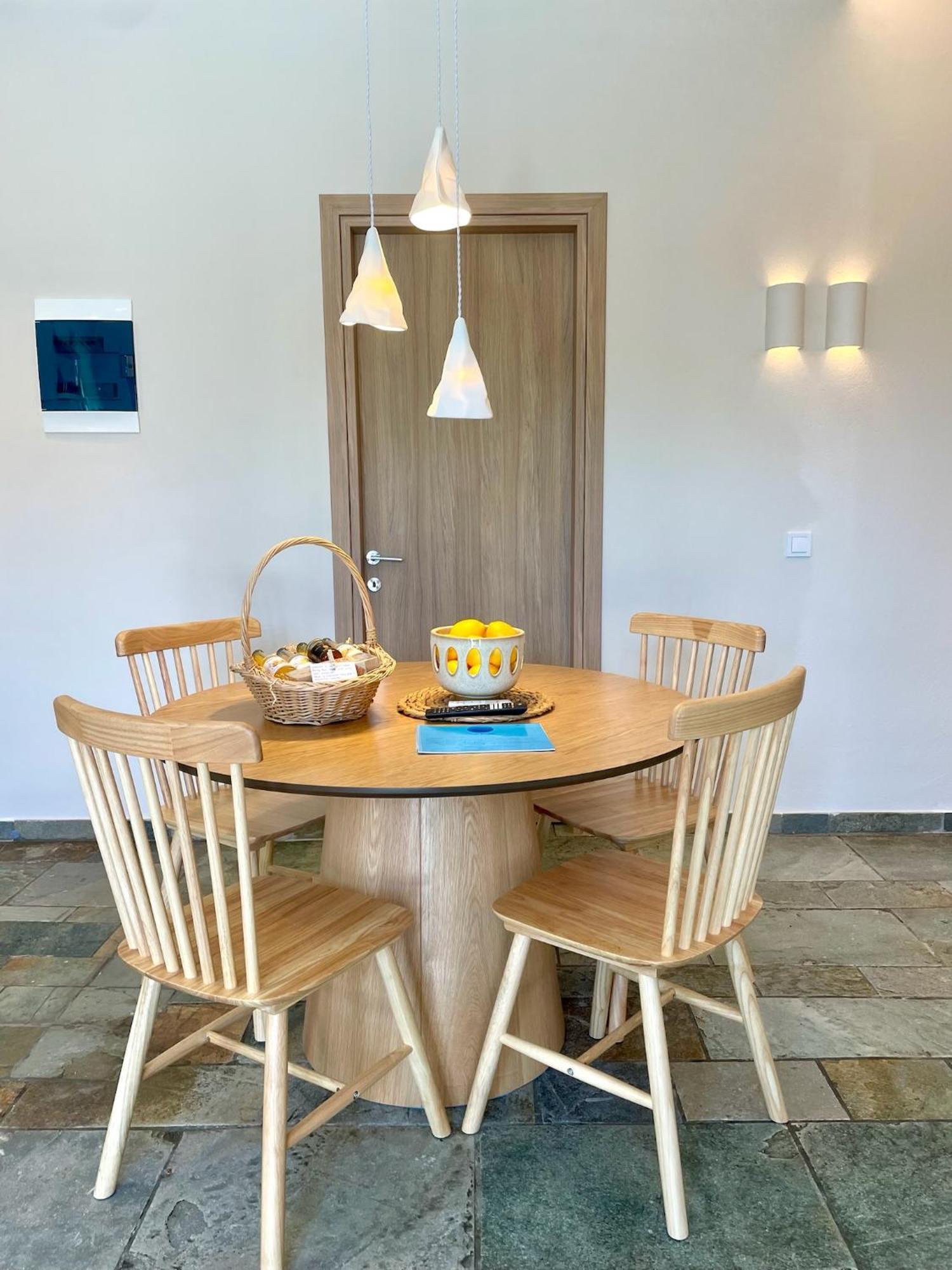 Staybridge Apartments, Mesongí المظهر الخارجي الصورة